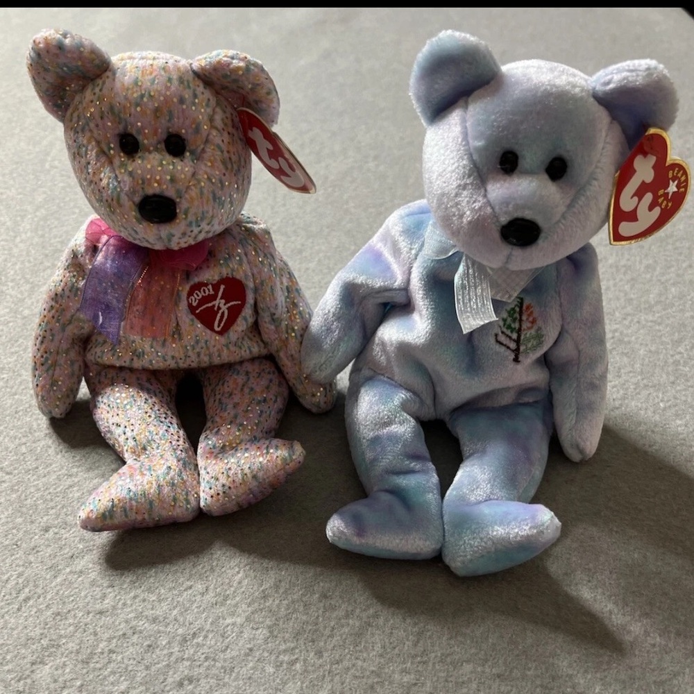 Lot of 2 Ty Beanie Babies Bears 2001 Bear Four Seasons Hotel Sydney (Issy) NM